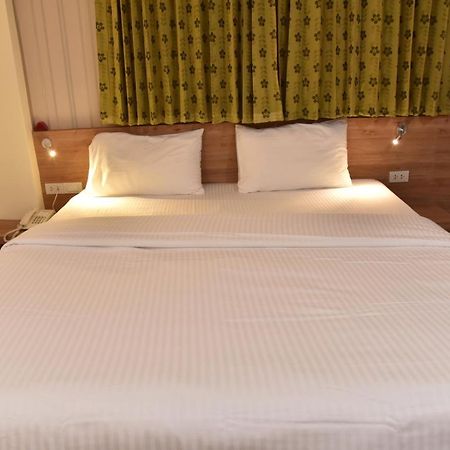 Rose Nana Hotel Bangkok Zewnętrze zdjęcie