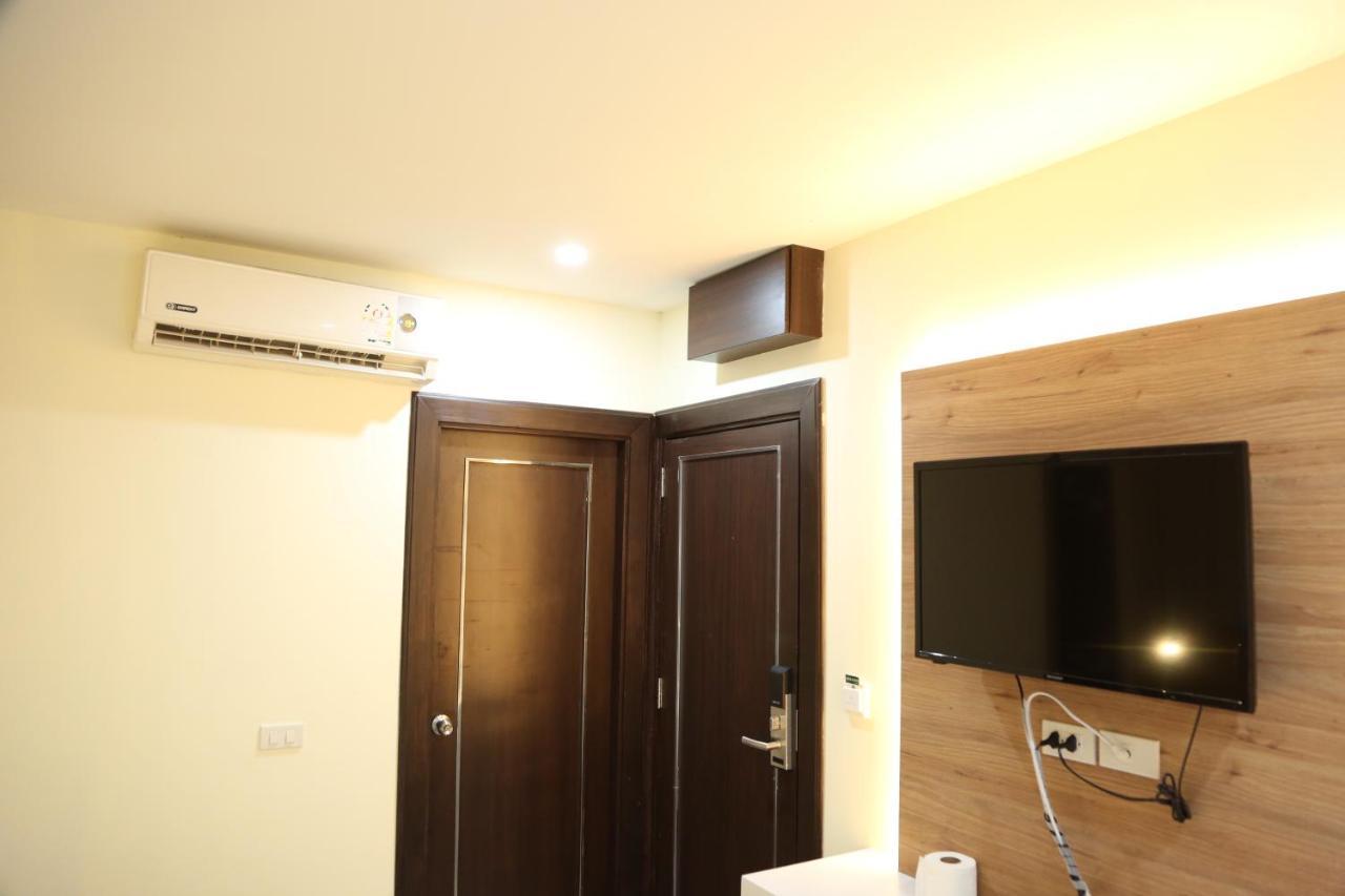 Rose Nana Hotel Bangkok Zewnętrze zdjęcie
