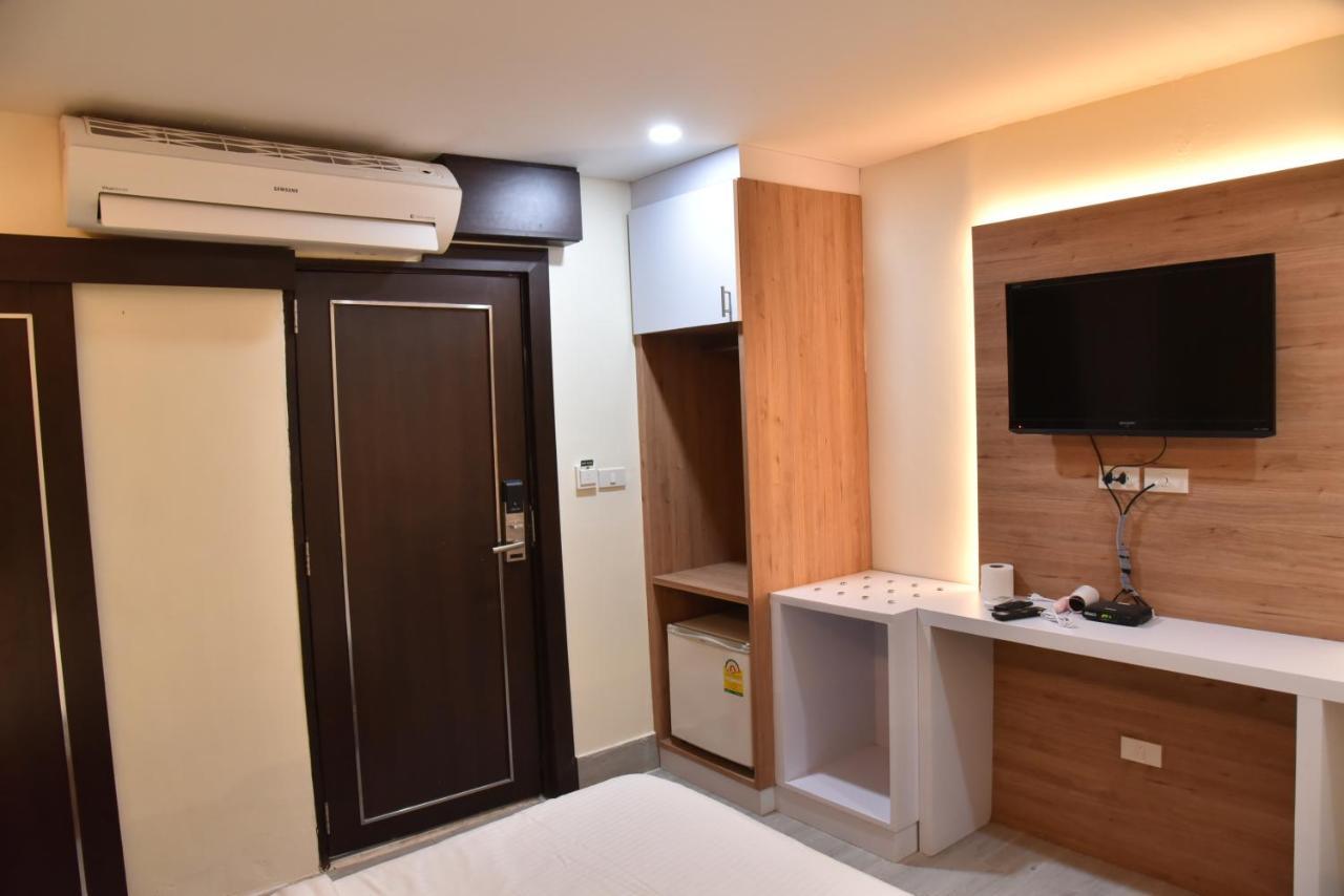 Rose Nana Hotel Bangkok Zewnętrze zdjęcie