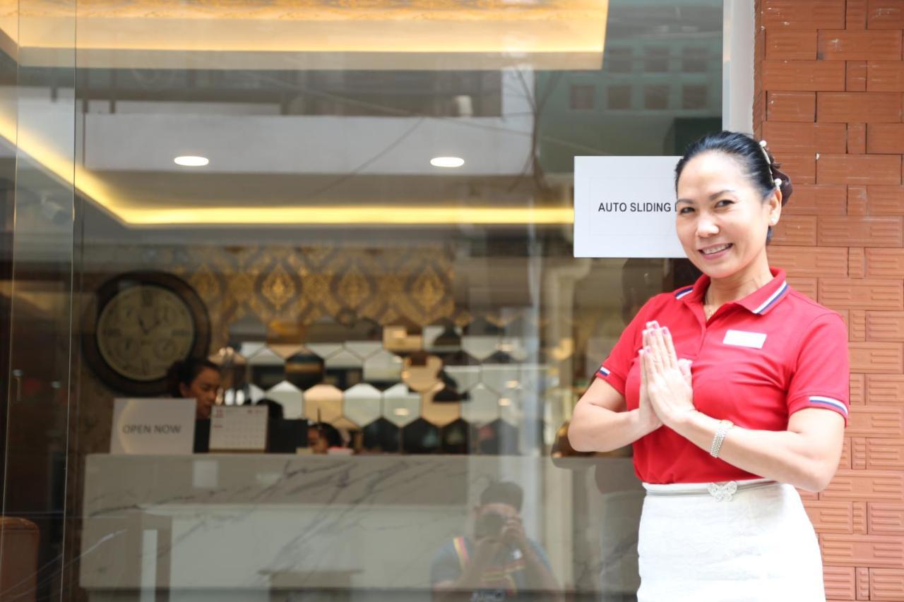 Rose Nana Hotel Bangkok Zewnętrze zdjęcie